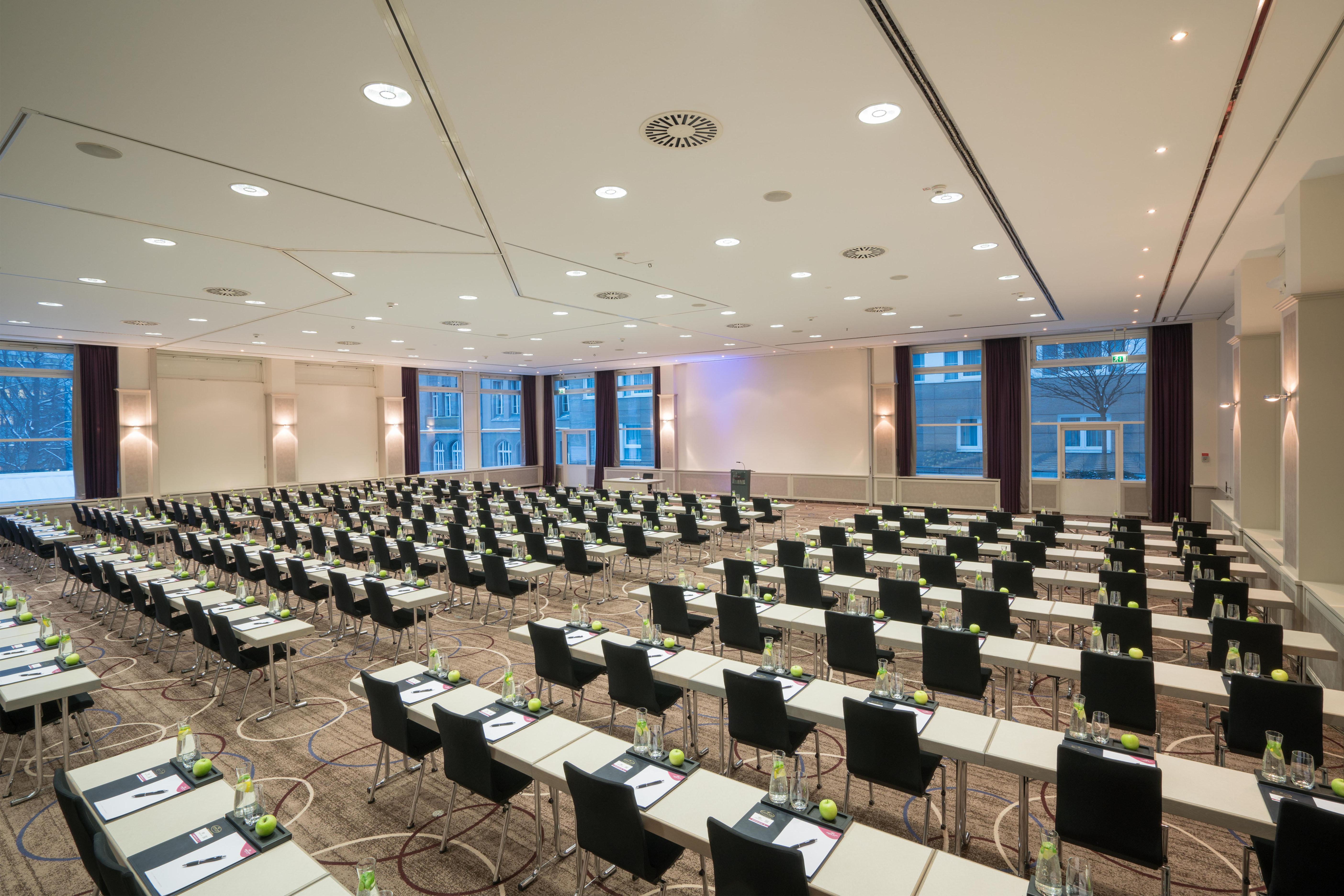 Crowne Plaza Berlin City Centre Ku'Damm By Ihg Ngoại thất bức ảnh